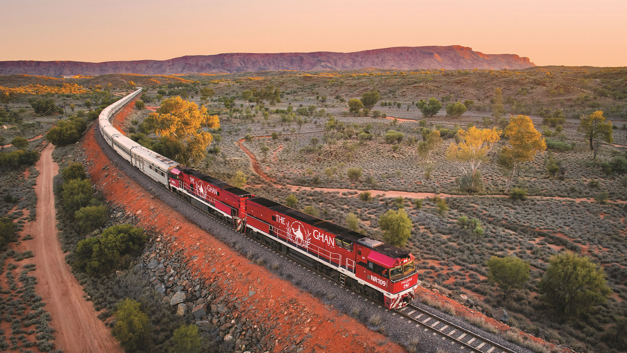 Red Centre Spectacular & Ghan Expedition - NT Now